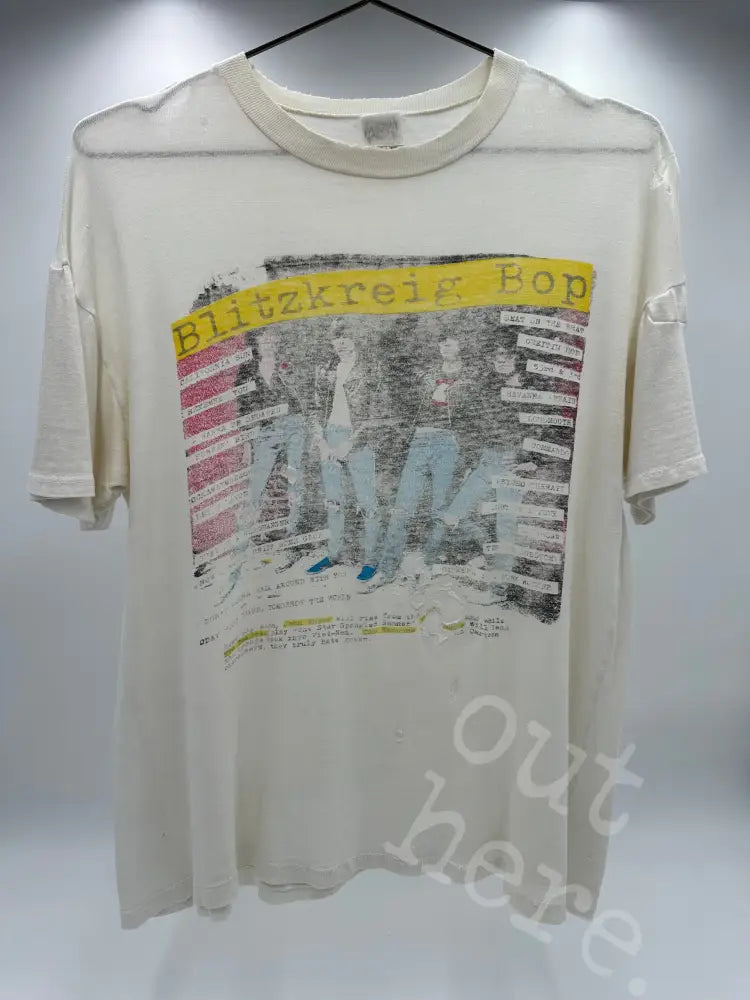 Ramones 1980’s - Blitzkreig Bop White / L