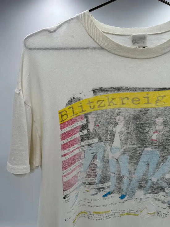 Ramones 1980’s - Blitzkreig Bop White / L